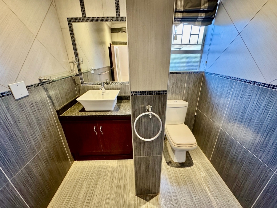 23 Bedroom Property for Sale in Kannoniers Park North West